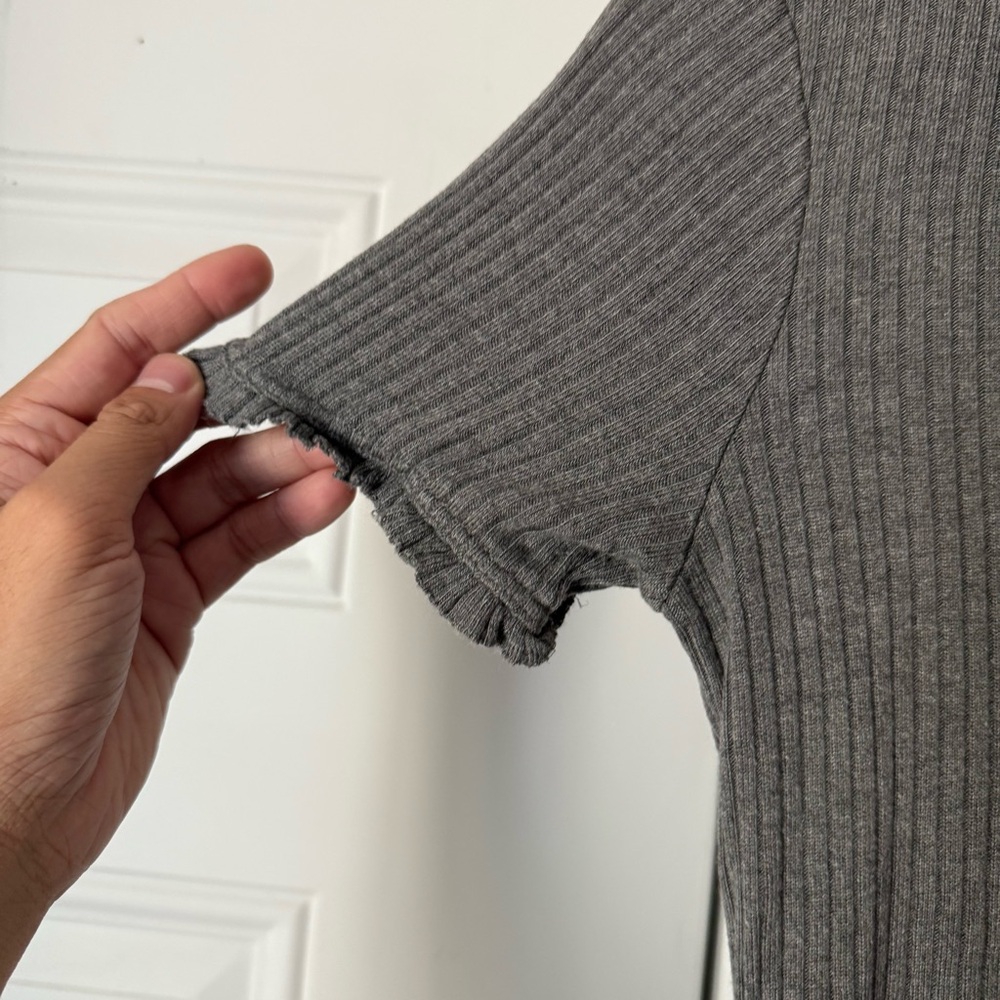 Reformation grey modal spandex rib knit polo popover short sleeve rib ribbed top - Picture 3 of 6